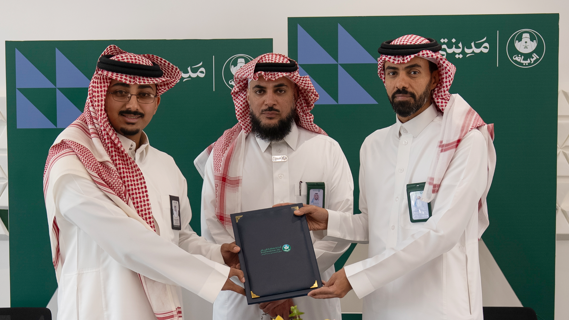 من أعمال مواسم